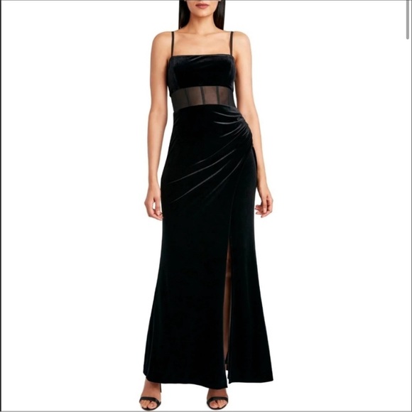 BCBGMaxazria Velvet Dress! Never worn - Picture 1 of 1